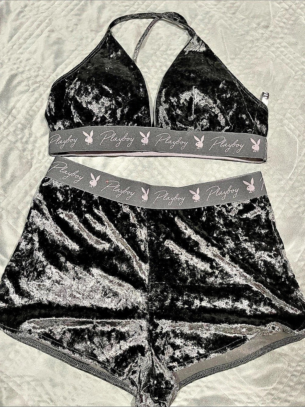 Playboy Black Velvet Sleep Set Size Medium